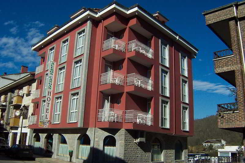Los Acebos Cangas Cangas de Onis Exterior photo